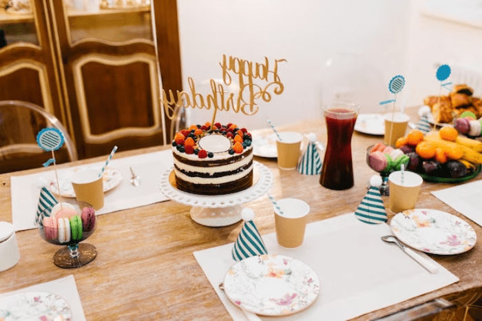 Ajoutez une lueur chaleureuse à votre table anniversaire 