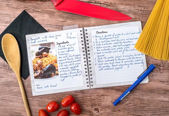 Rassembler des recettes favorites ou familiales dans un carnet personnalisé est une manière touchante de célébrer sa passion pour la cuisine