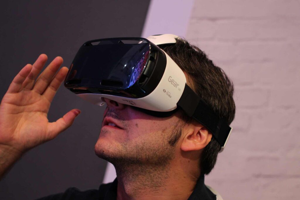Des lunettes de réalité virtuelle pour une expérience réaliste