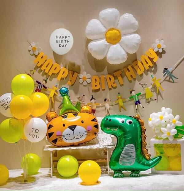 Tendance anniversaire des enfants : deco anniversaire dinosaure